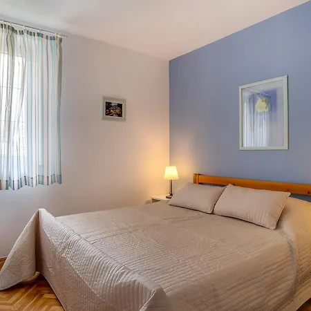 Apartamento 2505b *
